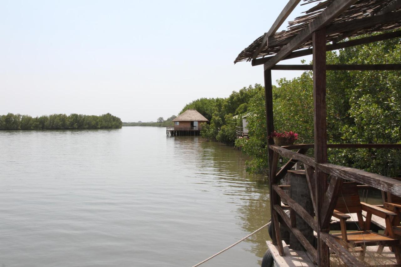 Bintang Bolong Lodge Exterior foto