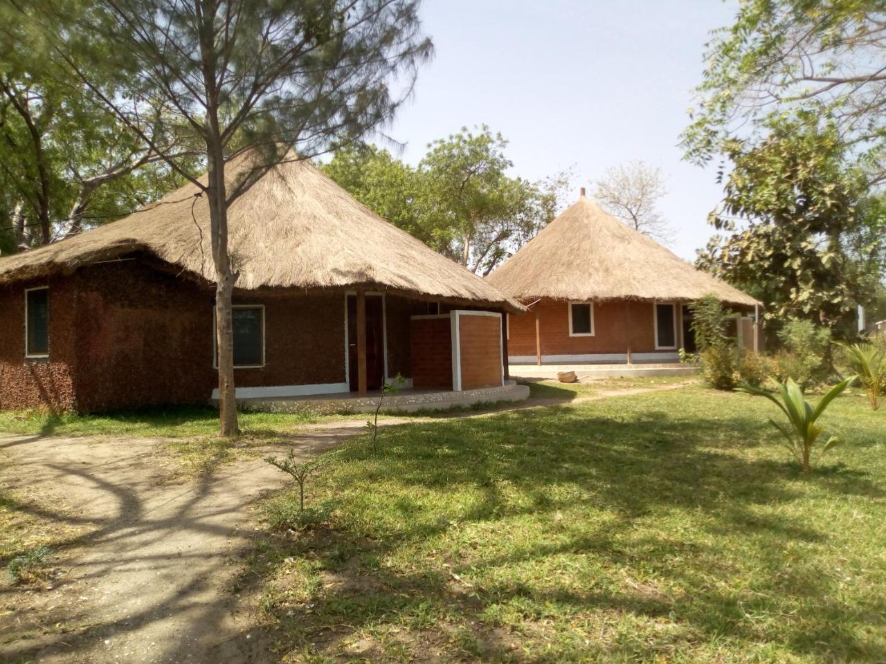Bintang Bolong Lodge Exterior foto
